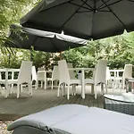 Pannonia Hotel