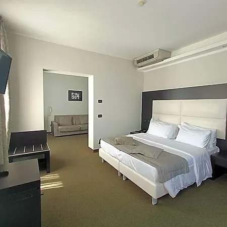 Hotel Pannonia