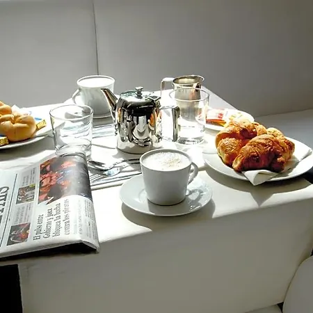 Pannonia Hotel
