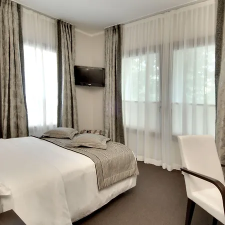 Pannonia Hotel