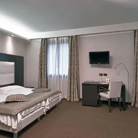 Pannonia Otel 4*