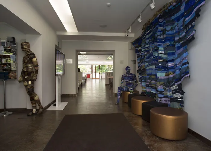 فندق بانونيا 4*