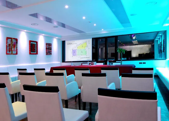 بانونيا فندق