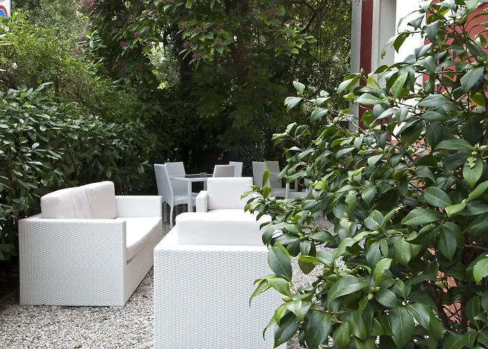 فندق بانونيا 4*